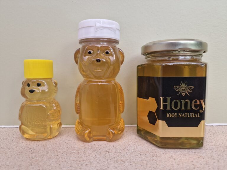 Our first honey extraction - from start to finish